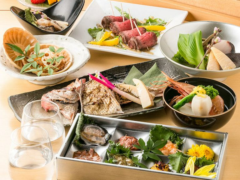 豊富な飲み放題付きコースをご用意!