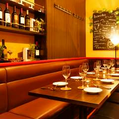 会話を楽しむ会食に、心地良い空間で充実したひとときを満喫