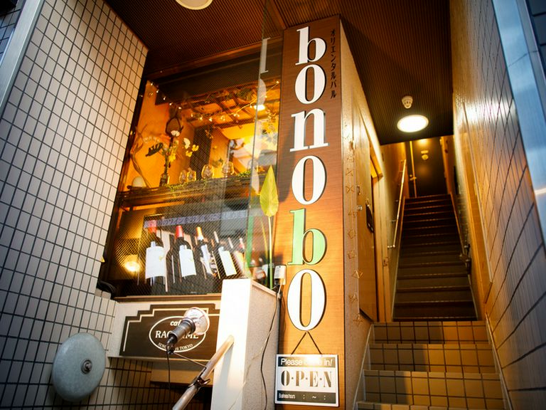 飯田橋駅にほど近く、お腹も心も満足できるとびきりの一軒