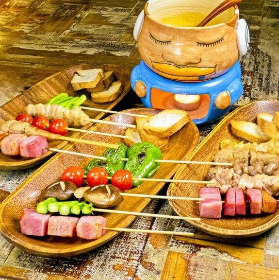 焼き鳥とチーズの新しい出会い！　『焼き鳥フォンデュ』