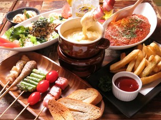 焼き鳥や串焼きとチーズの新しい出会い『焼き鳥フォンデュ』