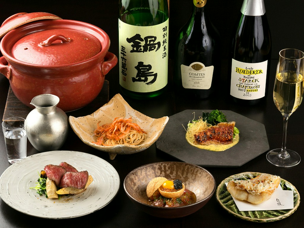 旬の食材を使い、季節感溢れるコース料理に