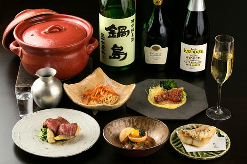 旬の食材を使い、季節感溢れるコース料理に