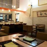 美味しい料理、美味しいお酒、心地よい雰囲気が3拍子揃ったお店にしたい、という想いを込めて付けられた【わるつ】という店名。その名の通り、懐石コース＋お酒でゆっくりとリラックスできます。
