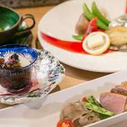 わるつの魅力満載の旬の食彩。
腕利き店主の技が冴える懐石スタイル。
和食の真髄を心行くまでお楽しみいただけます。