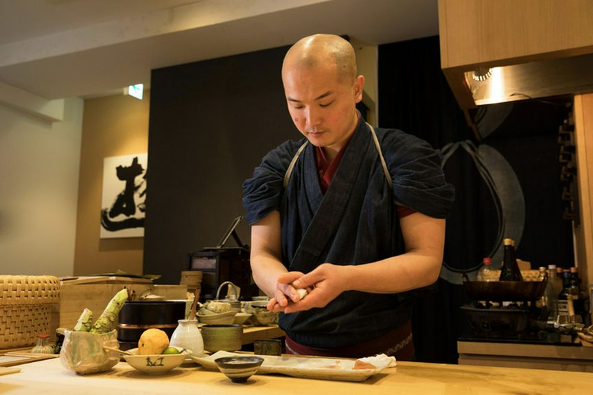 少人数制のうえ、回転させず次の客を気にせずゆっくりと過ごせる