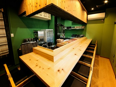 気軽にふらりと立ち寄れ、お好きなものを自由に選べるスタイル