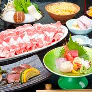 前日迄の要予約
2名様～

※料理3000円＋飲み放題1500円　⇒　4500円が
クーポン利用で500円引き　⇒　4000円に。