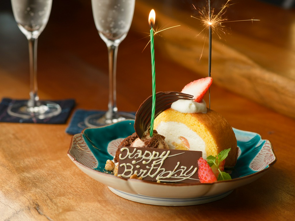 二人だけの時間を美味しく彩ってくれるシェフのスペシャリテ