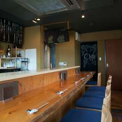 居心地のよい雰囲気が魅力のお店。１人でも気軽に立ち寄れる