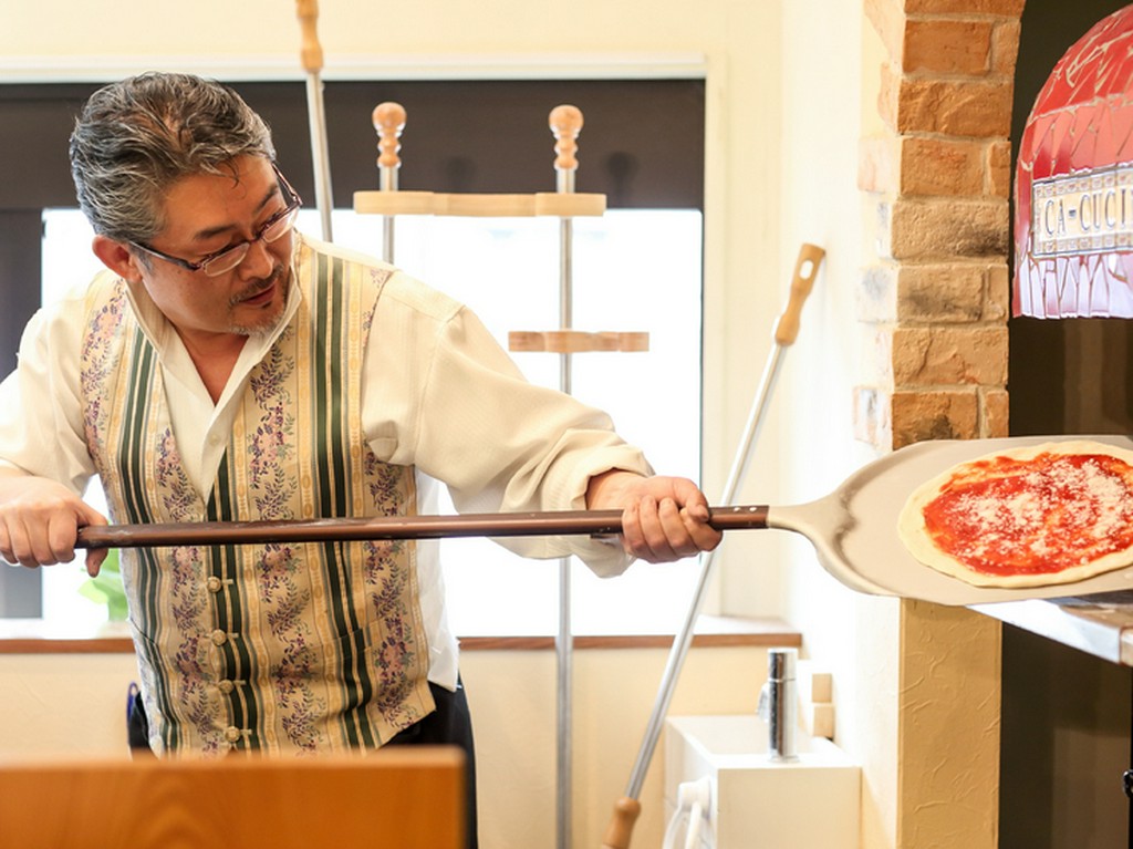 日々レパートリーの変わる、カンツォーネの演奏を楽しんで