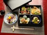 【京料理　喜祥　甚平】の技とこだわりが詰まった『松花堂弁当』