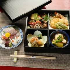 【京料理　喜祥　甚平】の技とこだわりが詰まった『松花堂弁当』