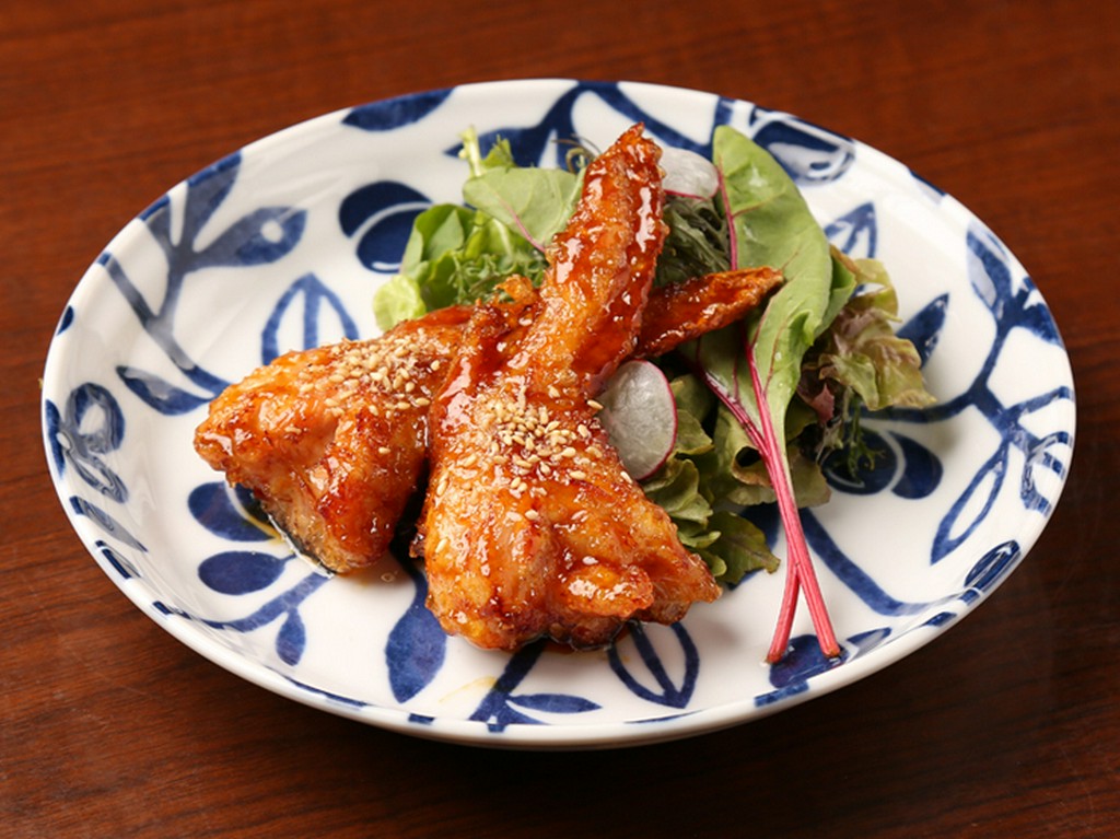 名物 骨なし手羽先唐揚げ（1本）