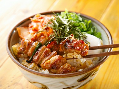 キムチと鶏肉がぴったり合う『韓国風とり丼』