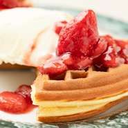 10種類の豊富なラインナップも魅力『ワッフル』