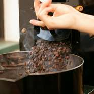 お店ならではの味わいを楽しめる『コーヒー』