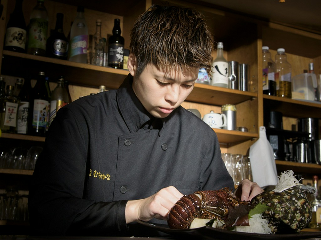 お客様に喜んで頂ける料理をと、一品一品大切に真心込めて調理