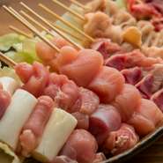 やんばる鶏や、安室養鶏場で採れる卵、島豆腐など、当店ではできる限り沖縄県産の食材を使用しています。「地産地消」を目指すことで、安全安心な食の提供と、地域の活性化に貢献していきます。				