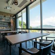 日頃とはかけ離れた休日を満喫して欲しいとオープンしたホテルですので、もちろんお食事でのご利用もゆっくり楽しんで頂けたらと思っています。お客様がリラックスして頂ける接客を心がけています。