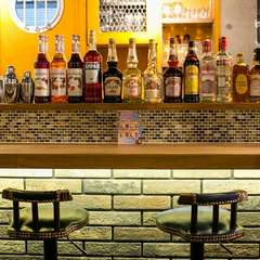 カウンターで気軽に、イタリアンバルの味わいを楽しむひととき