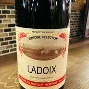 フランス　ピノノワール種100％