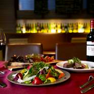 多彩なコースメニューで、女子会や誕生日会を優雅に演出