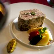 田舎風パテ　ド　カンパーニュ