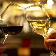 落ち着いた店内はデートにも最適