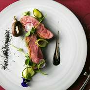 信頼のおける業者から特別に仕入れた『和歌山県産　紀州鴨胸肉』