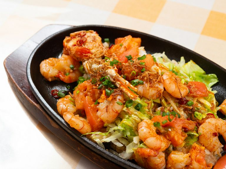 ぷりぷりの海老たっぷり!『スパイシーシュリンプジャンバラヤ』