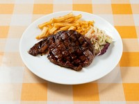 肉厚でいてジューシー！グリルと言えば『テリヤキステーキ』