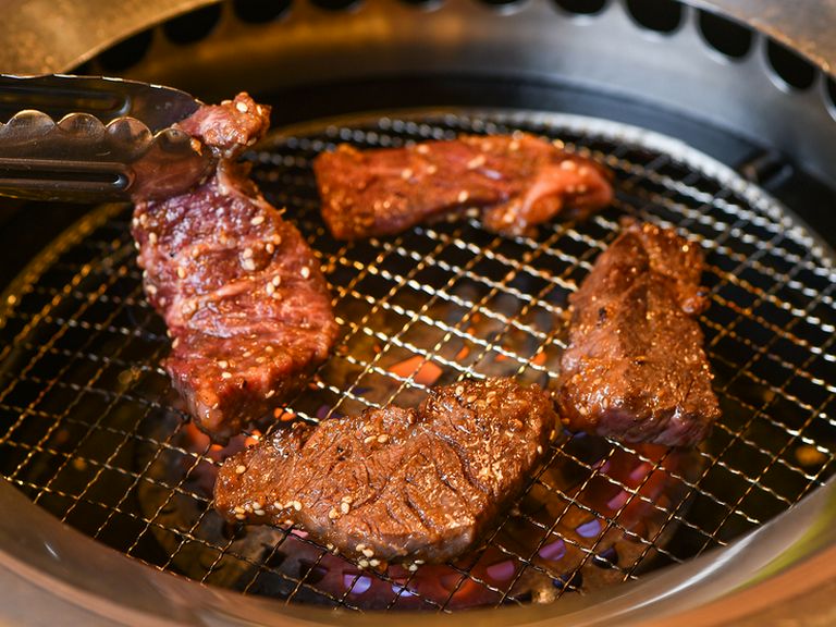 産地にこだわらず、その日の一番の肉を提供