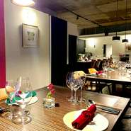 テーブル席は12名様までご利用いただけます