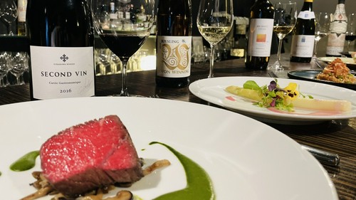 ペアリングコースで、美味しいものを心行くまで