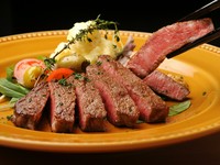 自慢の料理をバリエーション豊富にご提供！新鮮な食材をふんだんに使用した逸品を、余す所なく堪能下さい。