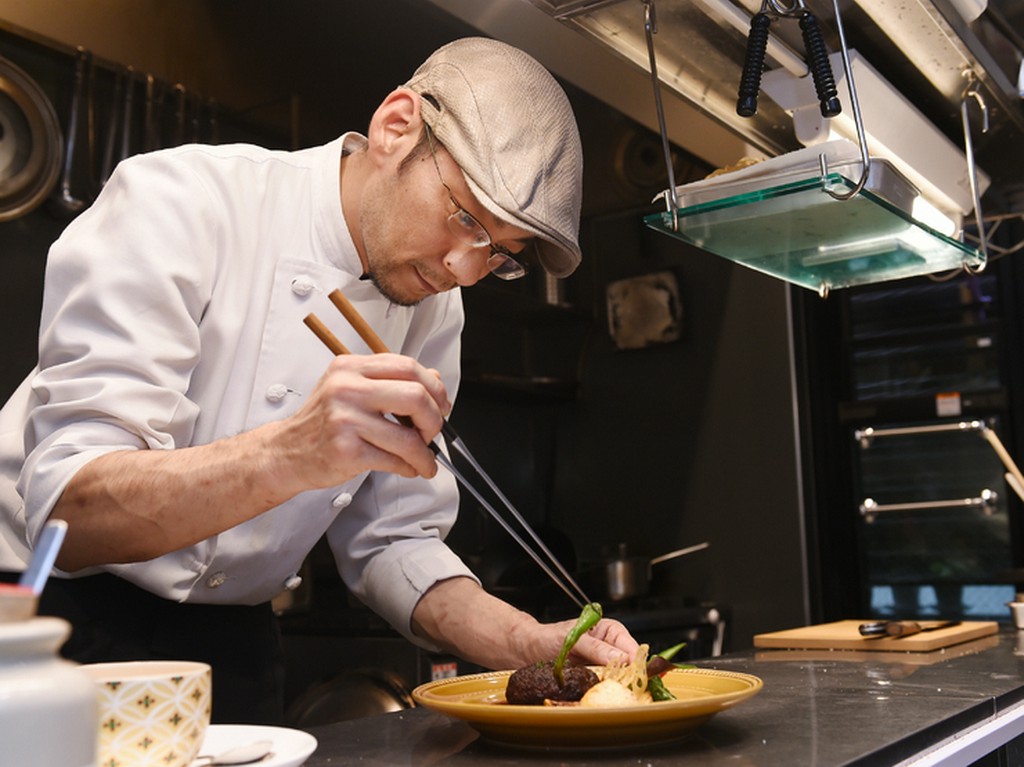 肩肘張らず、リラックスできるくつろぎの空間を提供