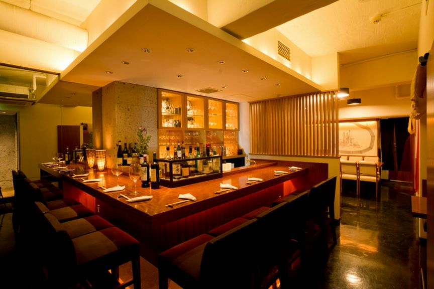 都会の喧騒をわすれさせるお店