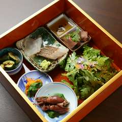 まるで宝石箱のような『お重前菜』