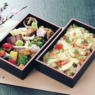 季節の折り詰め弁当