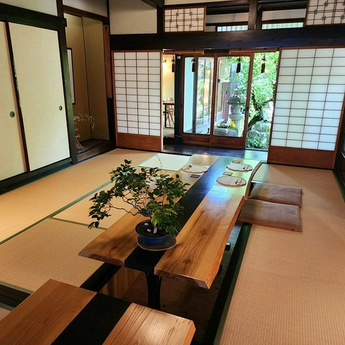 広間
