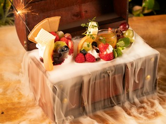 誕生日や記念日・お祝い事にも「アニバーサリー宝箱」