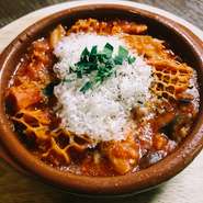 トリッパのトマト煮込み