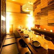 2名から対応可能な完全個室が多数。周囲を気にせず、心ゆくまで大切な人と大切な時間を過ごせます。