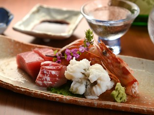 毎日市場に足を運び、選りすぐりの鮮魚をご用意