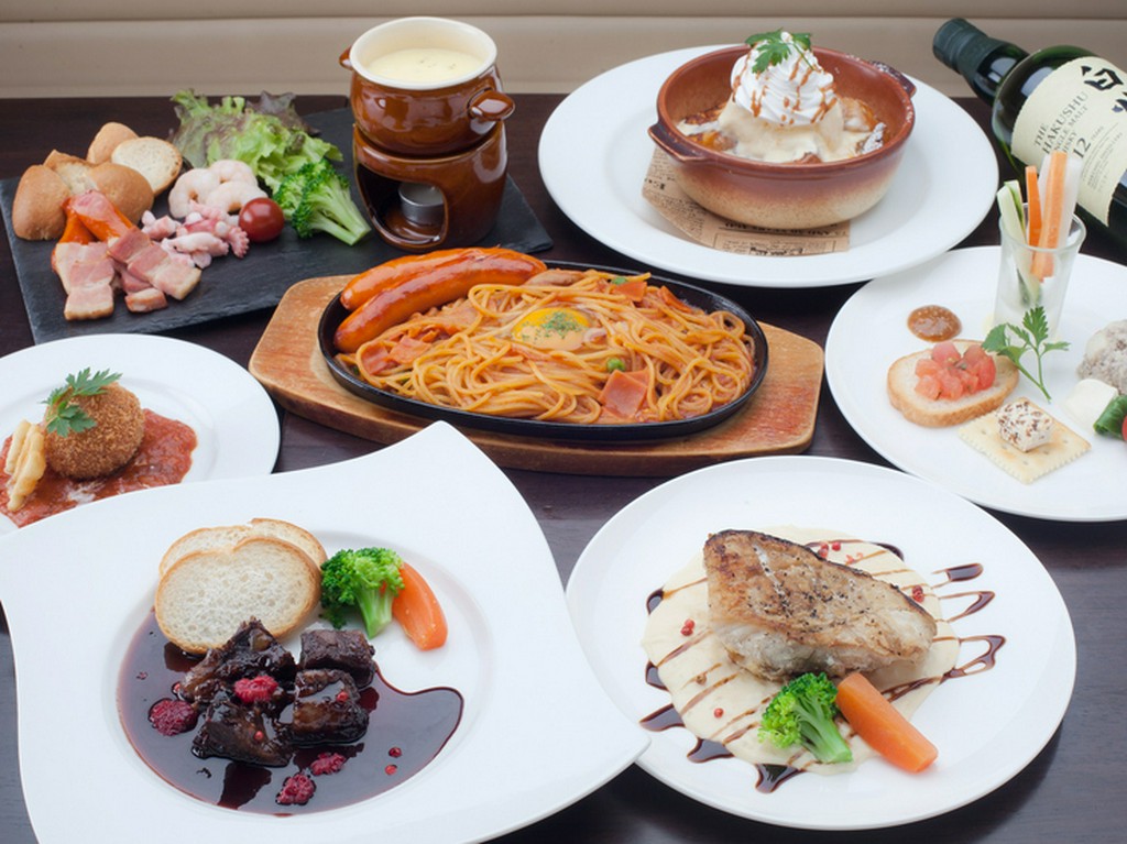 コスパ重視派におすすめ。コースならではの料理も楽しめる『コース各種』