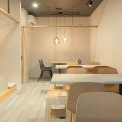 2Fは完全個室(座敷 or テーブル席)、テーブル席