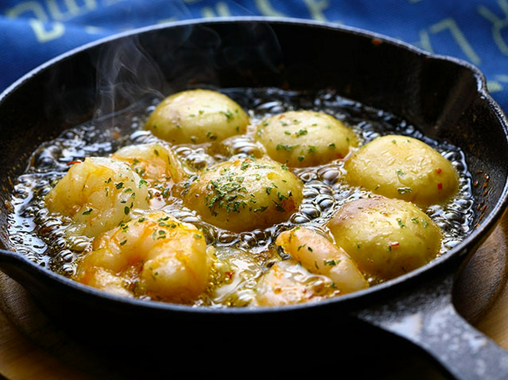 マッシュルームのアヒージョ