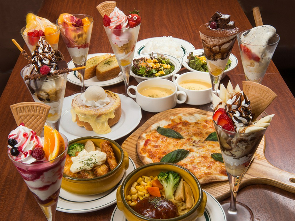 豊富なスイーツとお子様メニューで家族の楽しい時間を