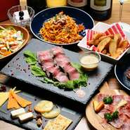 各種コース料理&飲み放題プランで2階ラウンジでまったり女子会をお楽しみください。